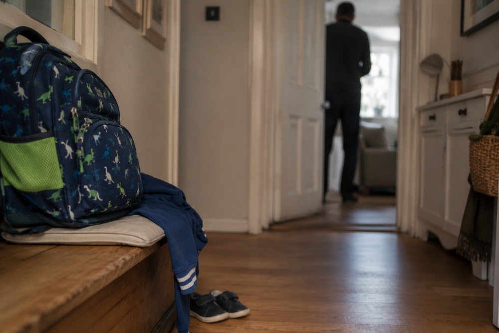 Investigating Unknown Partners Around Children